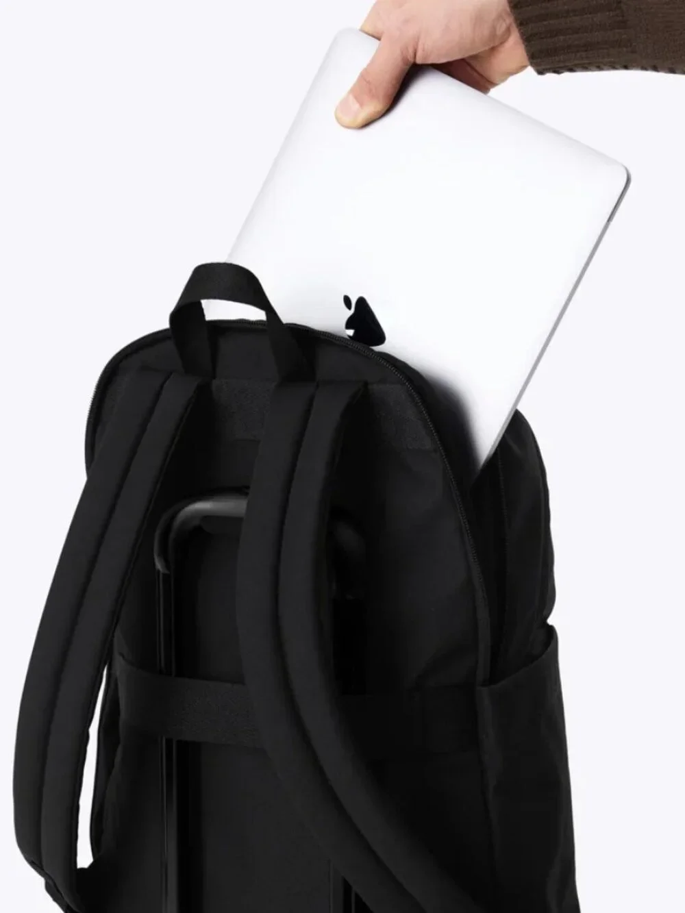 NWT in original bag - BEIS Travel The Classic Backpack in Black